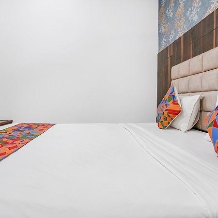 Fabhotel Elvis Inn - Nr Mumbai International Airport Eksteriør billede